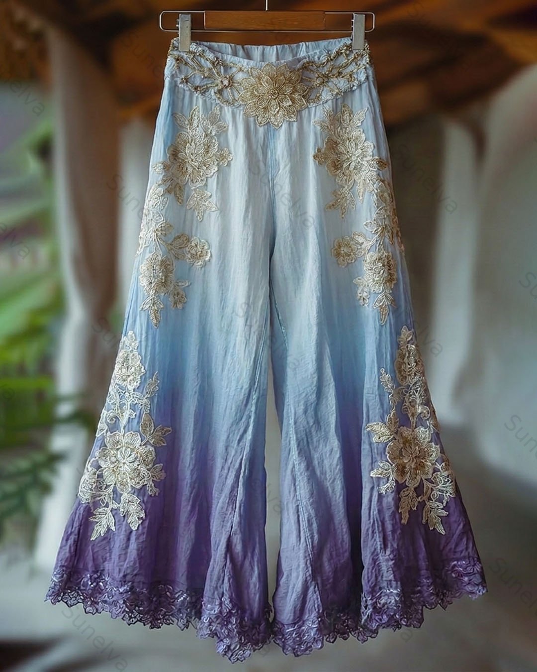 Women's Summer Floral Embroidered Gradient Lace-Panel Pants 8248